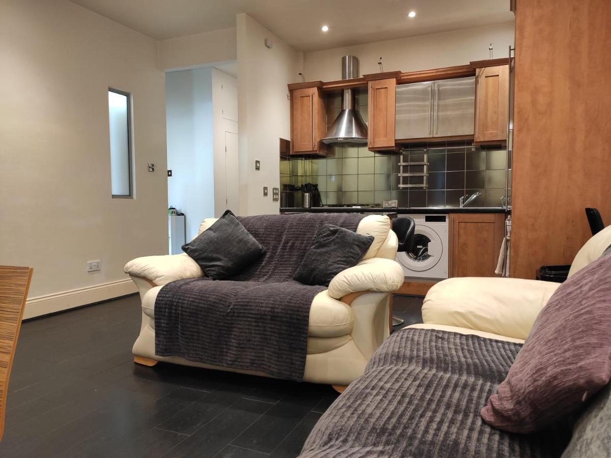 City Centre 2 Bedrooms 2 Ensuite Flat Free Parking 诺丁汉 外观 照片