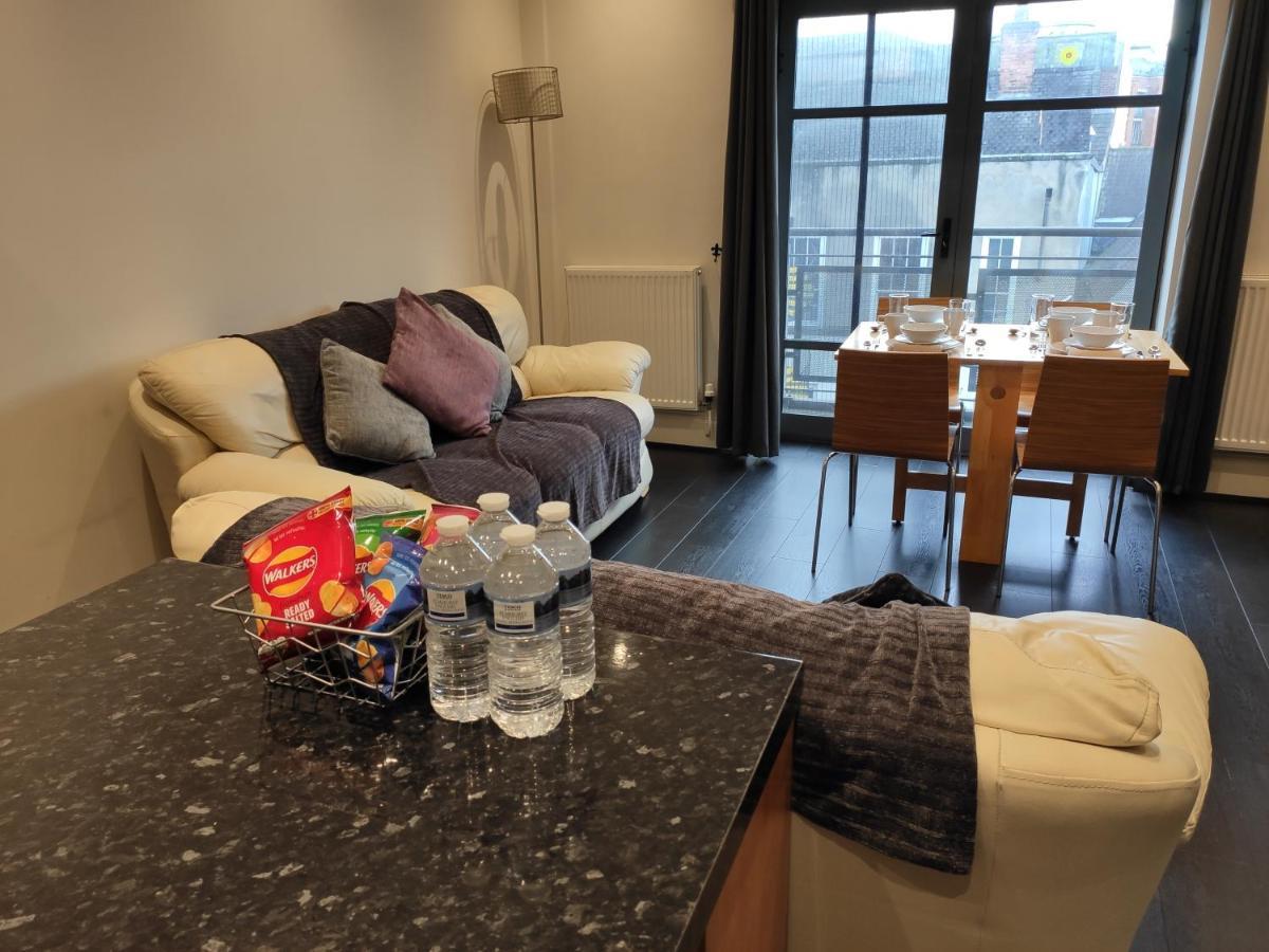 City Centre 2 Bedrooms 2 Ensuite Flat Free Parking 诺丁汉 外观 照片