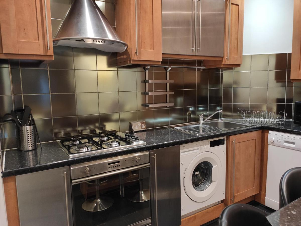 City Centre 2 Bedrooms 2 Ensuite Flat Free Parking 诺丁汉 外观 照片