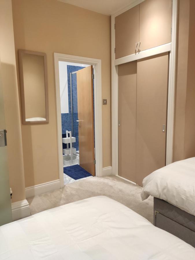 City Centre 2 Bedrooms 2 Ensuite Flat Free Parking 诺丁汉 外观 照片