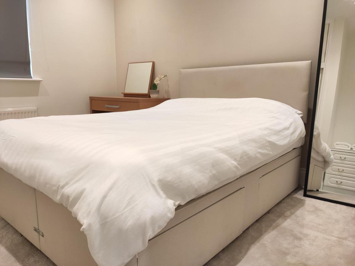 City Centre 2 Bedrooms 2 Ensuite Flat Free Parking 诺丁汉 外观 照片